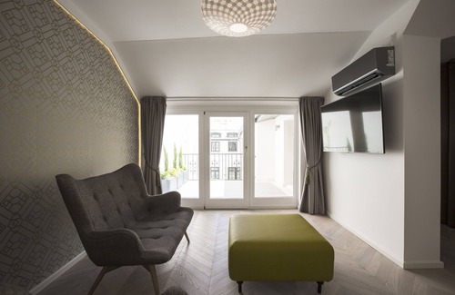 Castle Hill Hotel | Maison Bistro & Hotel