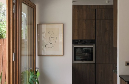 Sormiou House | Maison Californienne au Milieu D'une Pinède
