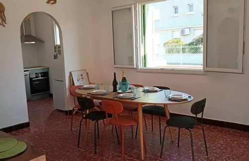 Canet-Plage Villa | Maison Canetoise 2 bedrooms, air conditioning, parking, Wi-Fi near the beach
