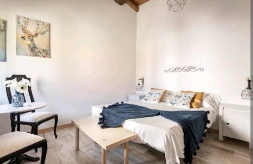 Camino Apartment | Maison Champagne