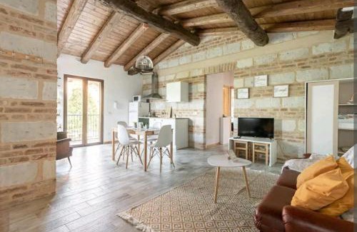 Camino Apartment | Maison Champagne