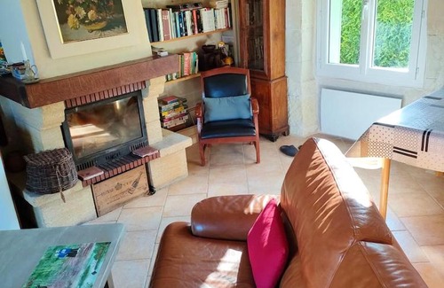 Noyers-sur-Cher House | Maison charmante avec grand jardin à Noyers-sur-Cher, PMR
