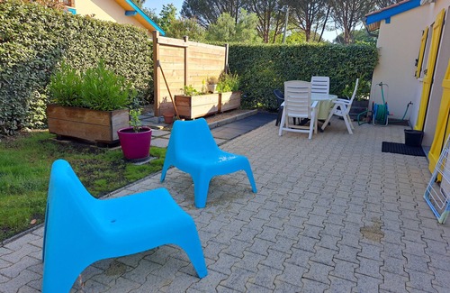 Saint-Julien-en-Born House | Maison Cosy Classée 3 Étoiles, Proche des Plages de Contis