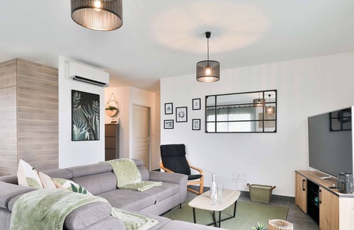 Parentis-en-Born House | Maison cosy avec piscine 6- 8 pers