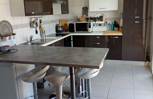 Chateaurenard House | Maison Dans Lotissement Calme