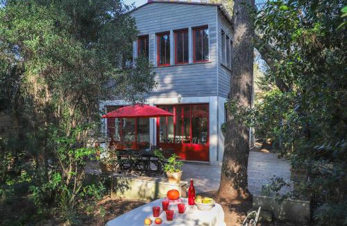 Le Pradet House | Maison dans un parc boisé jusqu'à 7 pers, plages à pied