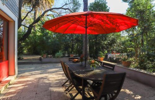 Le Pradet House | Maison dans un parc boisé jusqu'à 7 pers, plages à pied