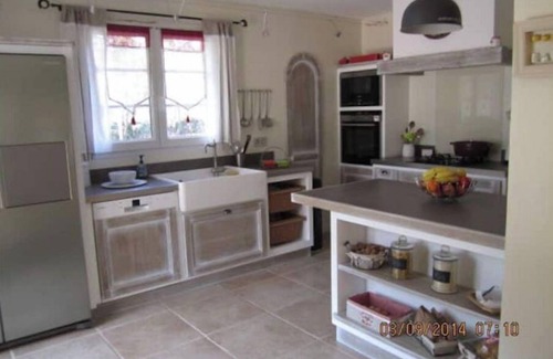 Trets Villa | Maison de 4 Chambres Pour 8 Personnes