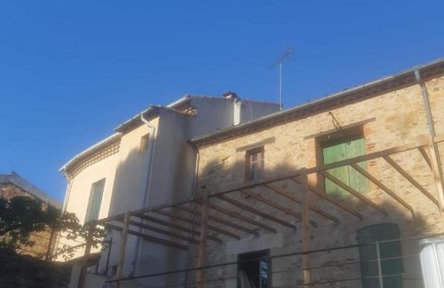 Gabian House | Maison de caractère chaleureuse avec grand jardin