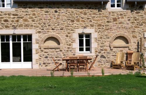 Pleneuf-Val-Andre House | Maison de charme dans le parc du Domaine du Cloitre proche mer