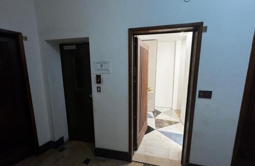 Oltrarno Apartment | Maison de Mathi