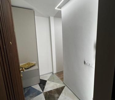Oltrarno Apartment | Maison de Mathi