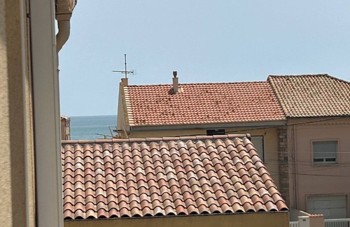 Valras-Plage House | Maison de Vacances, 100 Mètres de la Mer, Quartier Calme et Reposant