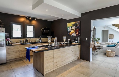 Paradou Villa | Maison Des Artisans - Three Bedroom Villa, Sleeps 6