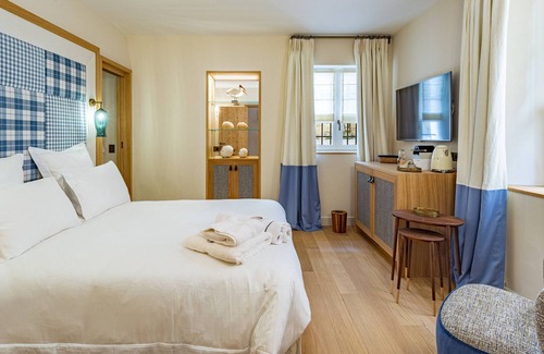 Old Town House | Maison du Puits - Luxury 2-bedroom town house in the heart of Saint-Tropez