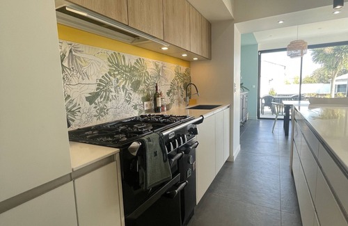 La Rochelle House | Maison du Soleil in La Rochelle with swimming pool and garden!