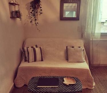 Pezenas Apartment | Maison Ellie, Pézenas centre