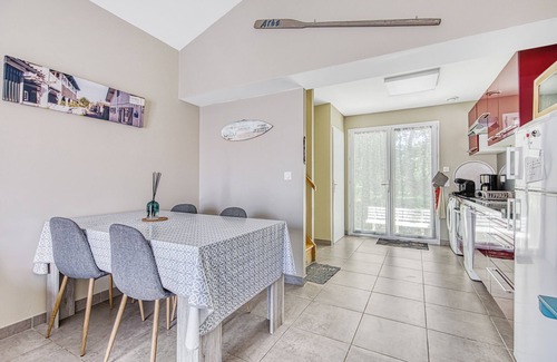 Ares House | Maison Escapades Marines – Terrace and Comfort in the Heart of the Village