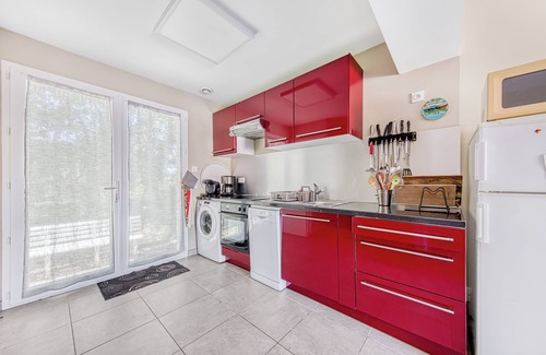 Ares House | Maison Escapades Marines – Terrace and Comfort in the Heart of the Village