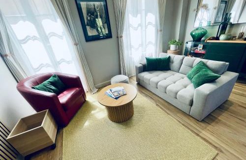 Auxerre House | Maison et Jardin Le 14 - Auxerre Centre - Wifi Netflix - Confort et Détente