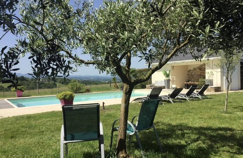Ogenne-Camptort Villa | Maison Familiale Avec Piscine Entre Mer et Montagne