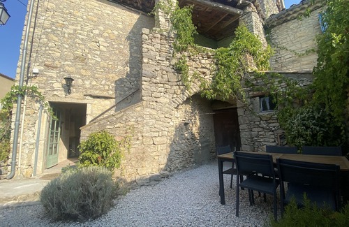 Orthoux-Serignac-Quilhan House | Maison de Village Tout Confort et Pleine de Charme