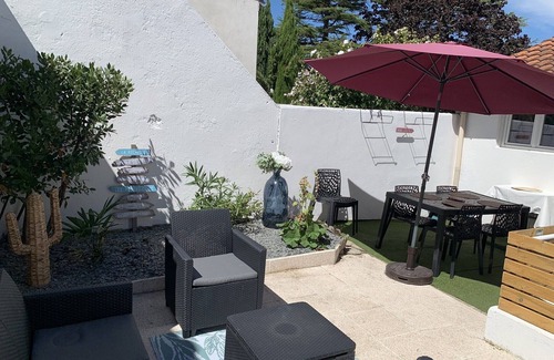 Saint-Georges-de-Didonne House | Maison heures claires