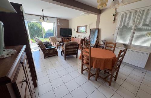 Saint-Quentin-sur-le-Homme House | Maison tout confort près du Mont-Saint-Michel