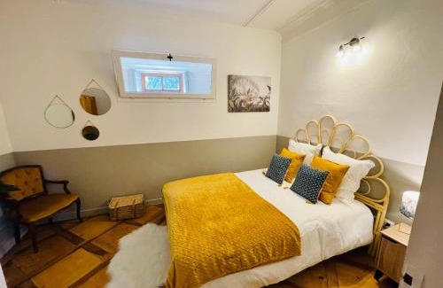 Albertville Apartment | Maison Gabriel - Logement charmant au cœur de la Cité Médiévale - T3 75m2
