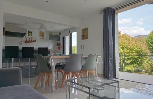 Malaucene House | Maison individuelle plein centre avec jardin ,au pied du Mont Ventoux