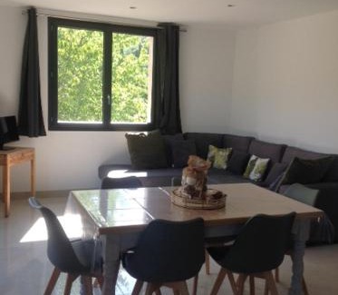 Malaucene House | Maison individuelle plein centre avec jardin ,au pied du Mont Ventoux