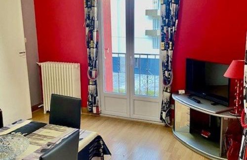 Amelie-les-Bains-Palalda House | Maison jardin clos avec BBQ, 2 appts tout équipés, proche cures et commerces - FR-1-703-175