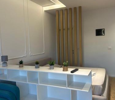 Tirana Apartment | Maison Komuna