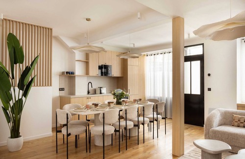17th Arrondissement House | Maison Legendre - Luxury Townhouse with 5BDR & AC in Batignolles