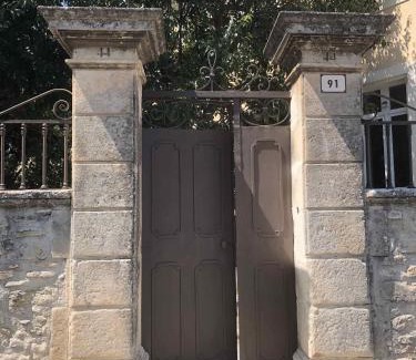 Apt House | MAISON LUBERON