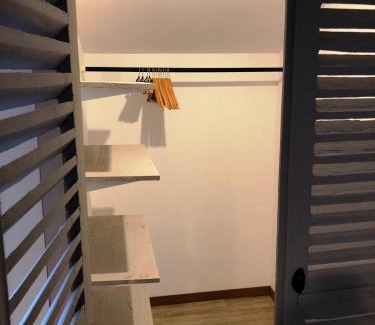 Apt House | MAISON LUBERON