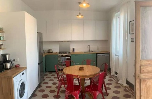 Chasse-sur-Rhone House | « Maison Magnolia » Près de la Gare