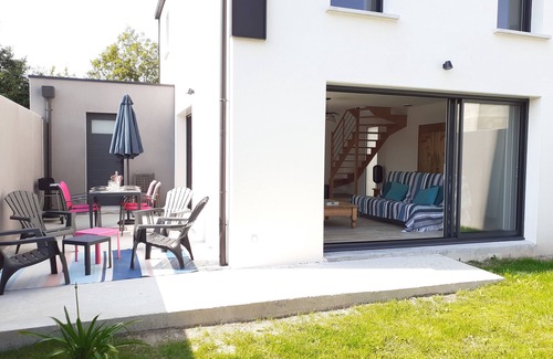 Arradon House | Maison Neuve Clos de mur à 200m du Golfe du Morbihan