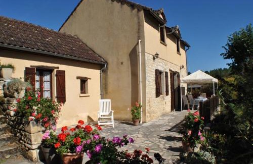 Saint-Aubin-de-Nabirat House | Maison Périgourdine avec jardin, WiFi, proche de Sarlat, idéale pour familles et randonnées - FR-1-616-127