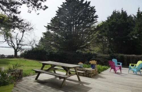 Sainte-Helene House | Maison Pieds dans l'Eau avec Grand Jardin, 3 Chambres, Animaux Acceptés - FR-1-397-21