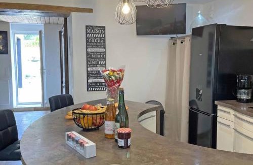 Reveillon House | Maison pierre charme avec spa et jardin, proche nature, 8 pers - FR-1-497-185