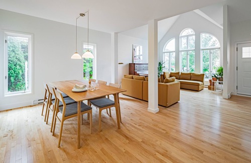 Longueuil House | Maison près de Montréal (Québec) et d'un grand parc