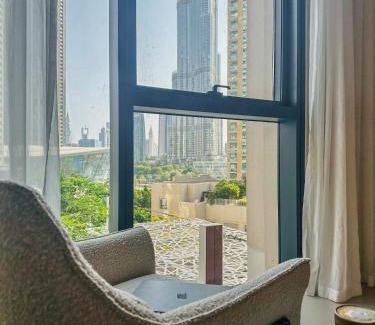 Downtown Dubai Apartment | Maison Privee - Luxury 2Bedroom with Burj Khalifa & Fountain Views