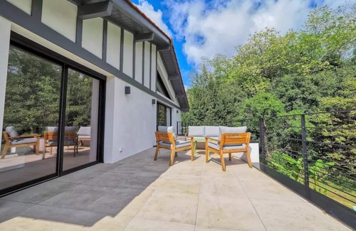Hendaye House | Maison Proche Baie