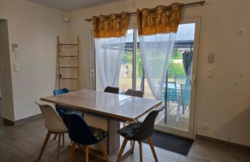 Coulounieix-Chamiers House | Maison récente 3 chambres, Terrasse, Jardin