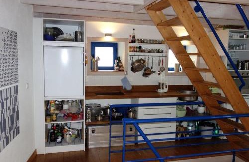 Le Palais House | Maison rénovée avec balcon, proche plage et commerces - FR-1-418-108