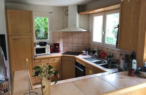 Carnac House | Maison spacieuse à Carnac, 5 pièces, 5000m² jardin, animaux OK, parking, proche plages - FR-1-377-96