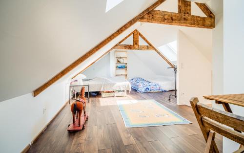 Lorient House | Maison spacieuse cœur de ville avec spa et cheminée