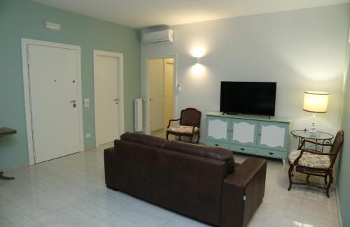 Trani Apartment | Maison & Suite - Attico Verde, Member of Relaxury