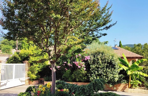 Meyrannes House | Maison Tout Confort Pour les Amoureux de la Nature